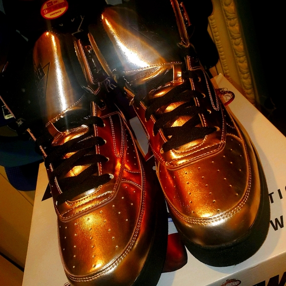 Patrick ewing shoes rose gold *BRAND new* - Picture 2 of 3